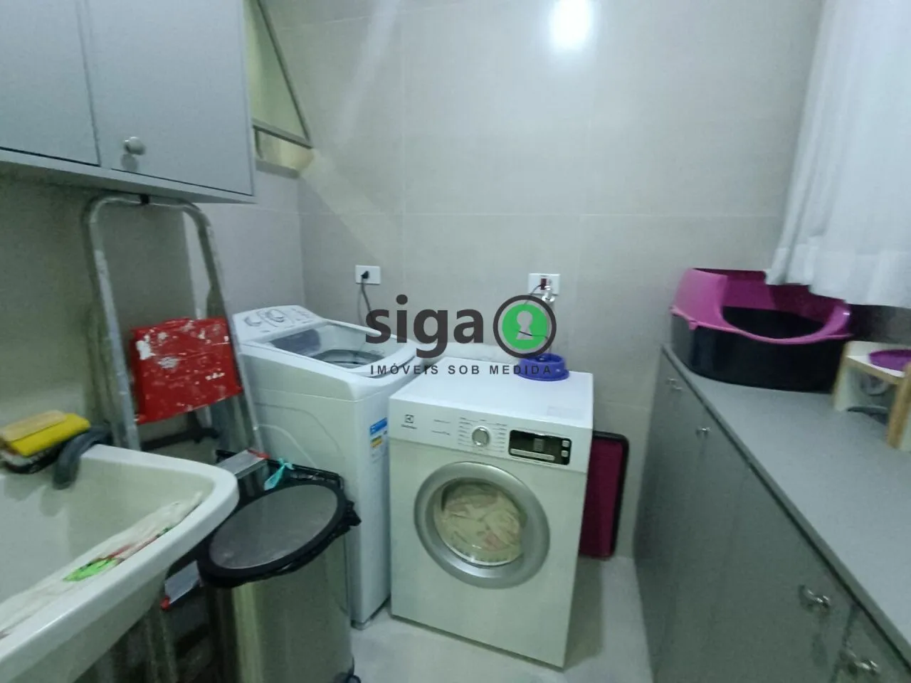 Imagem Apartamento reformado em excelente localização - MOBILIADO - Edf: CAMBURIU