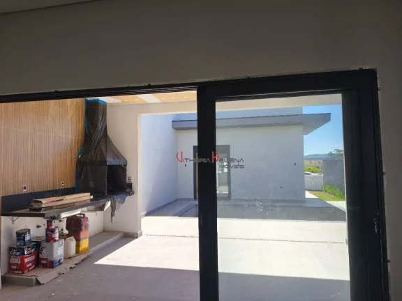Imagem Casa com 3 suítes e piscina à venda, 214 m² por R$ 1.680.000 - Condomínio Ville de France - Itatiba/SP