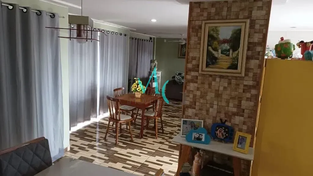 Imagem Casa com 3 dormitórios à venda, 120 m² por R$ 380.000,00 - Campo Grande - Rio de Janeiro/RJ