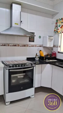 Imagem Casa de Condomínio com 02 suítes com vaga de garagem na Vila Dalila