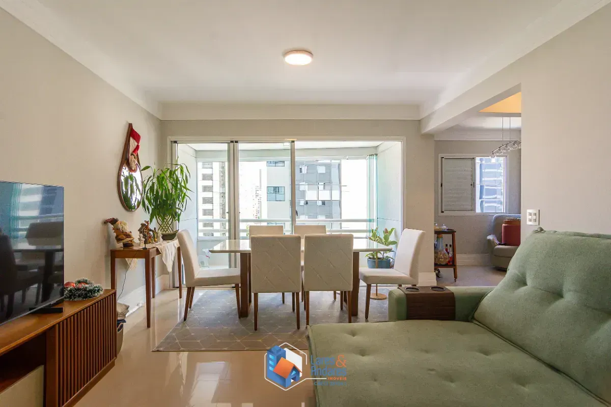Imagem Apartamento para venda em Moema com 3 quartos, sendo 1 suíte, 104m²