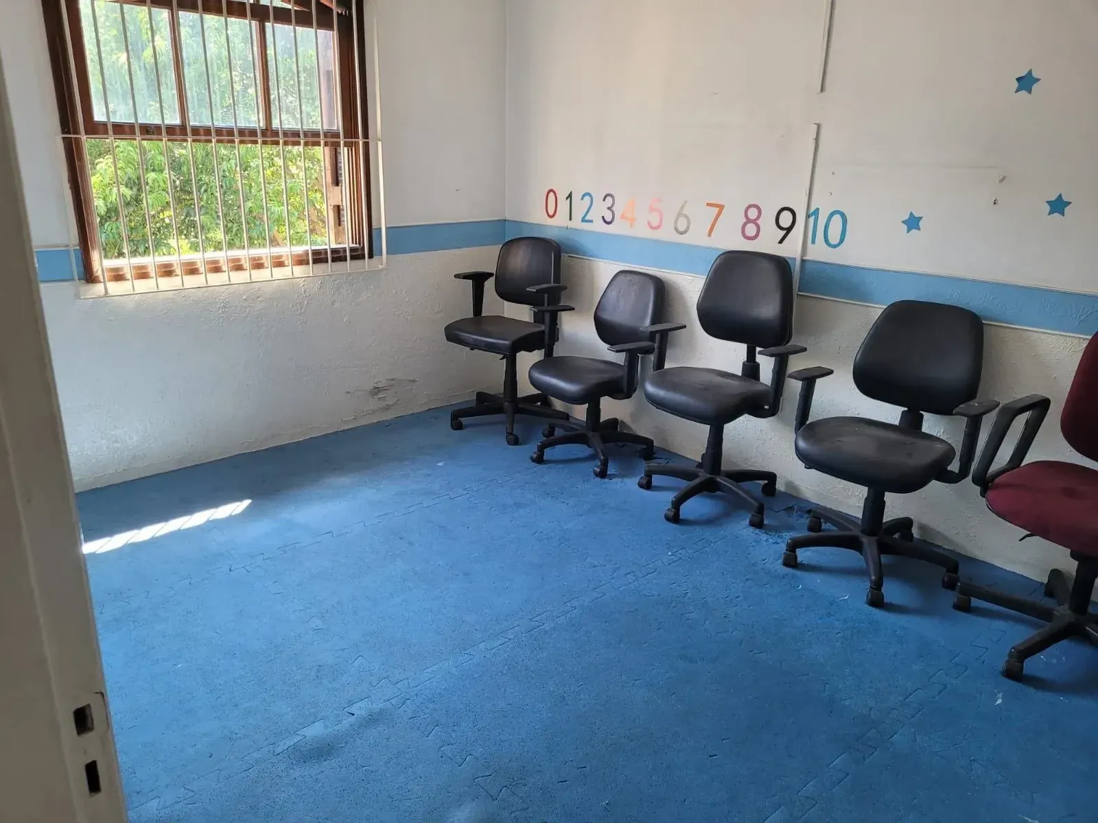 Imagem Casa com 11 Quartos para Alugar, 405 m² em Vila Osasco - Osasco
