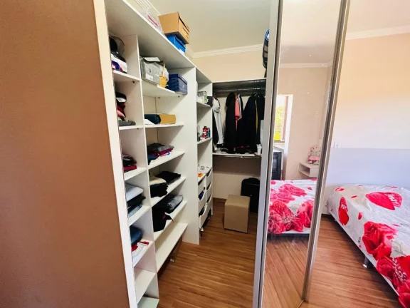 Imagem Casa para venda no bairro Hípica em Porto Alegre