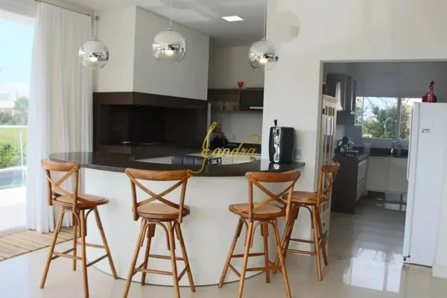 Imagem Sobrado Enseada com 05 suítes, piscina