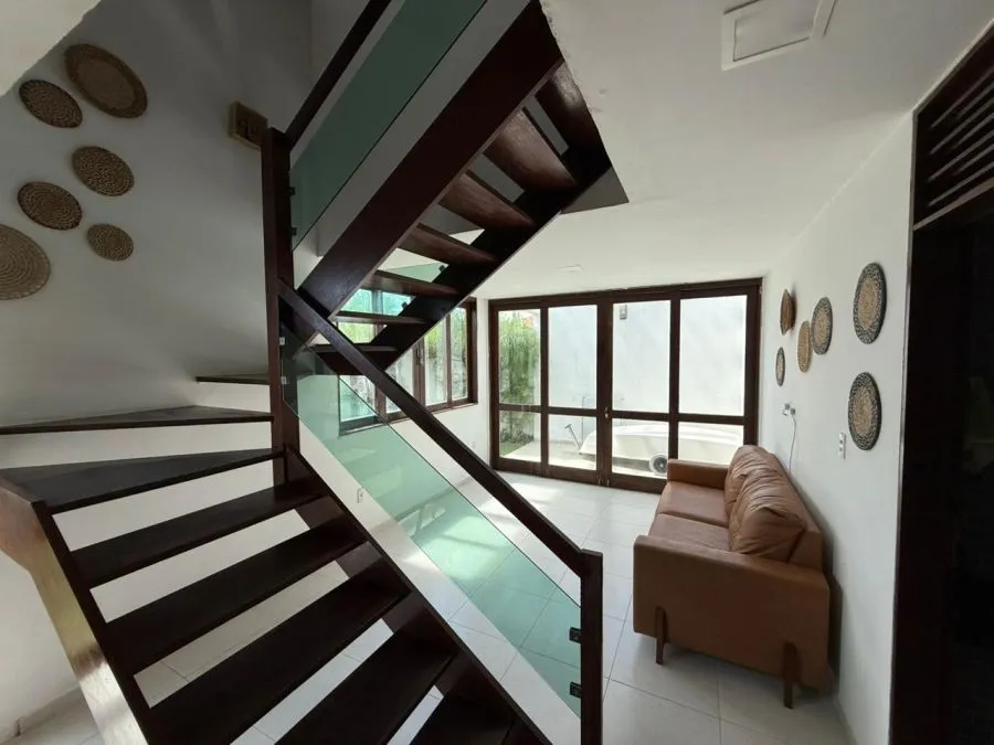 Imagem Casa Triplex, pé na areia, na Praia do Poço!