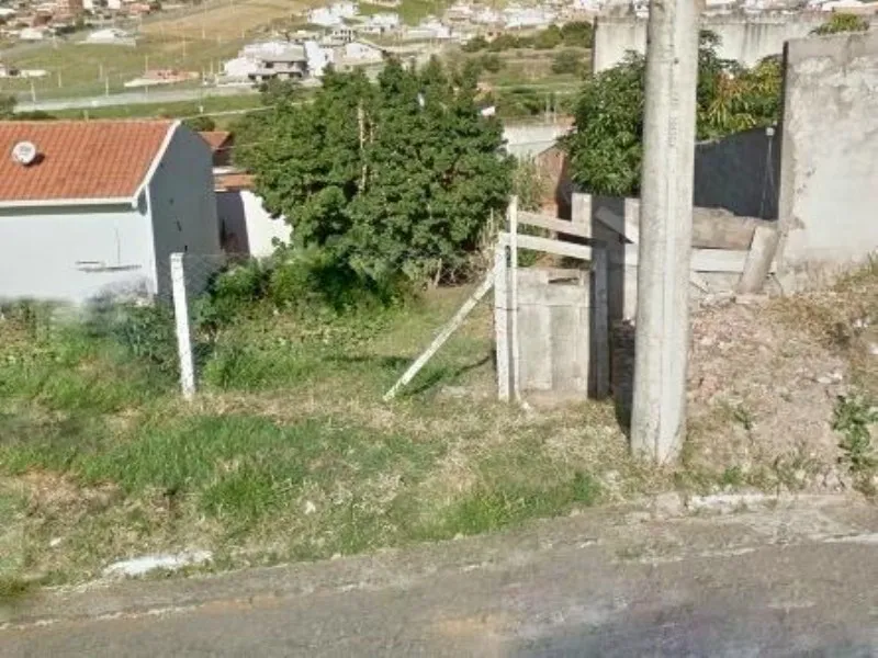 Foto do imóvel Terreno à venda em Valinhos-SP, no Jardim Pinheiros, com 409,00 m² de área!