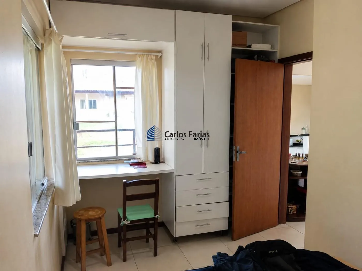 Imagem Casa em Condomínio para Venda em Brasília, Setor Habitacional Jardim Botânico, 4 dormitórios, 1 suíte, 5 banheiros, 2 vagas