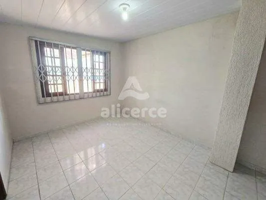 Imagem Casa à Venda em Campinas | 4 Dormitórios, Suíte, Terraço e Garagem