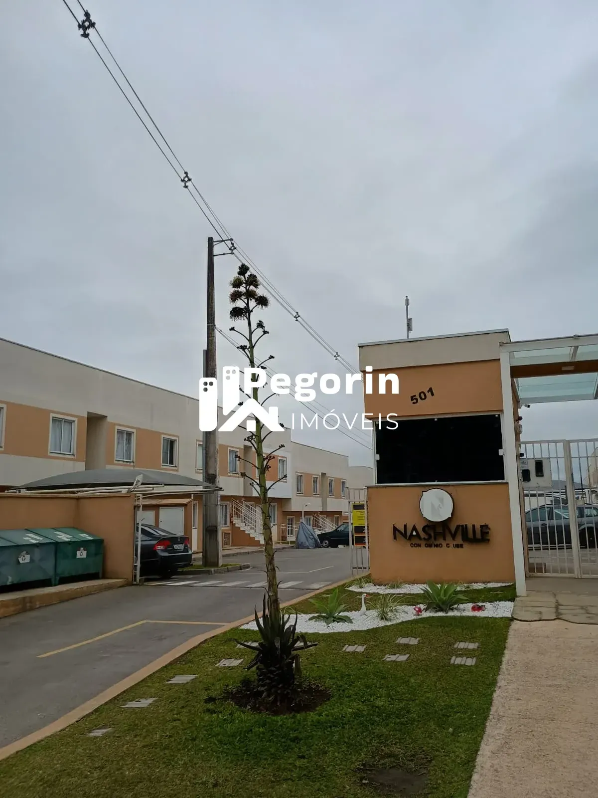 Apartamento 02 Quartos bairro Tangua Almirante Tamandare em Rua José Kleina