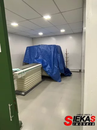 Imagem Excelente oportunidade: Ponto Comercial para locação em Guarulhos-SP, Jardim Presidente Dutra, 12 salas, 7 banheiros, 2 vagas, 440m².