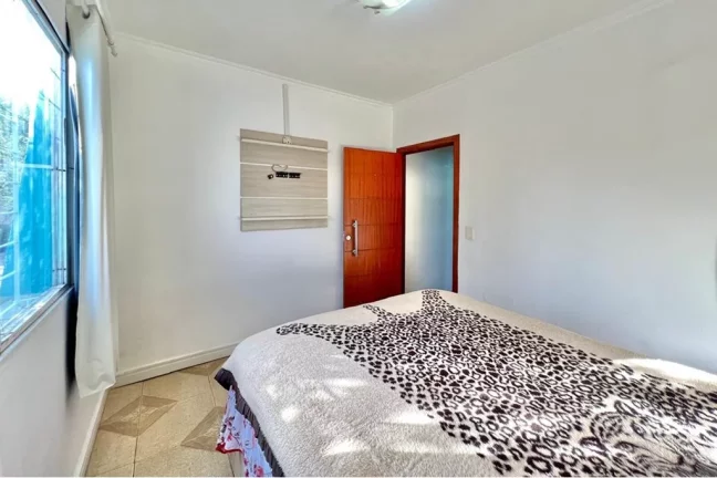 Imagem Casa para venda no bairro Harmonia em Canoas