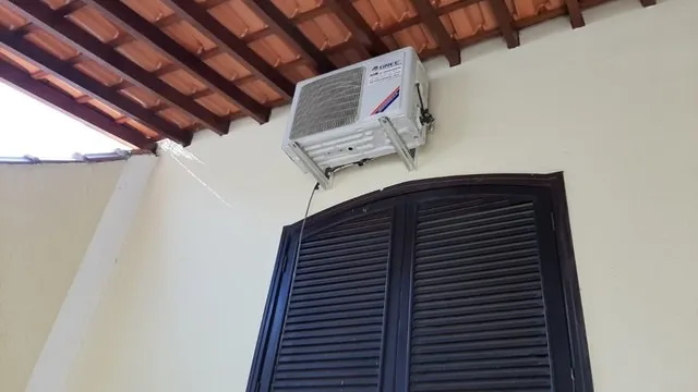 Imagem Barracão e casa já alugados, vendo, aceito permuta ou financio .