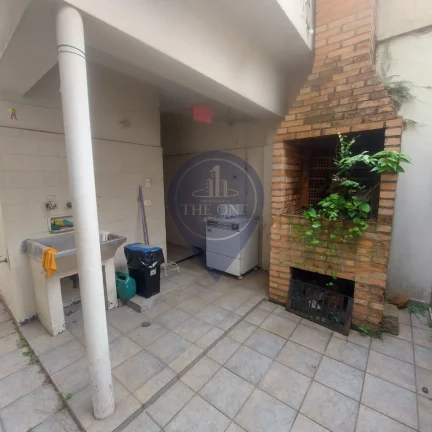 Imagem Imperdível: Casa à venda em São Paulo-SP, Planalto Paulista - 3 quartos, 2 salas, 2 banheiros, 2 vagas de garagem, 130,00 m².