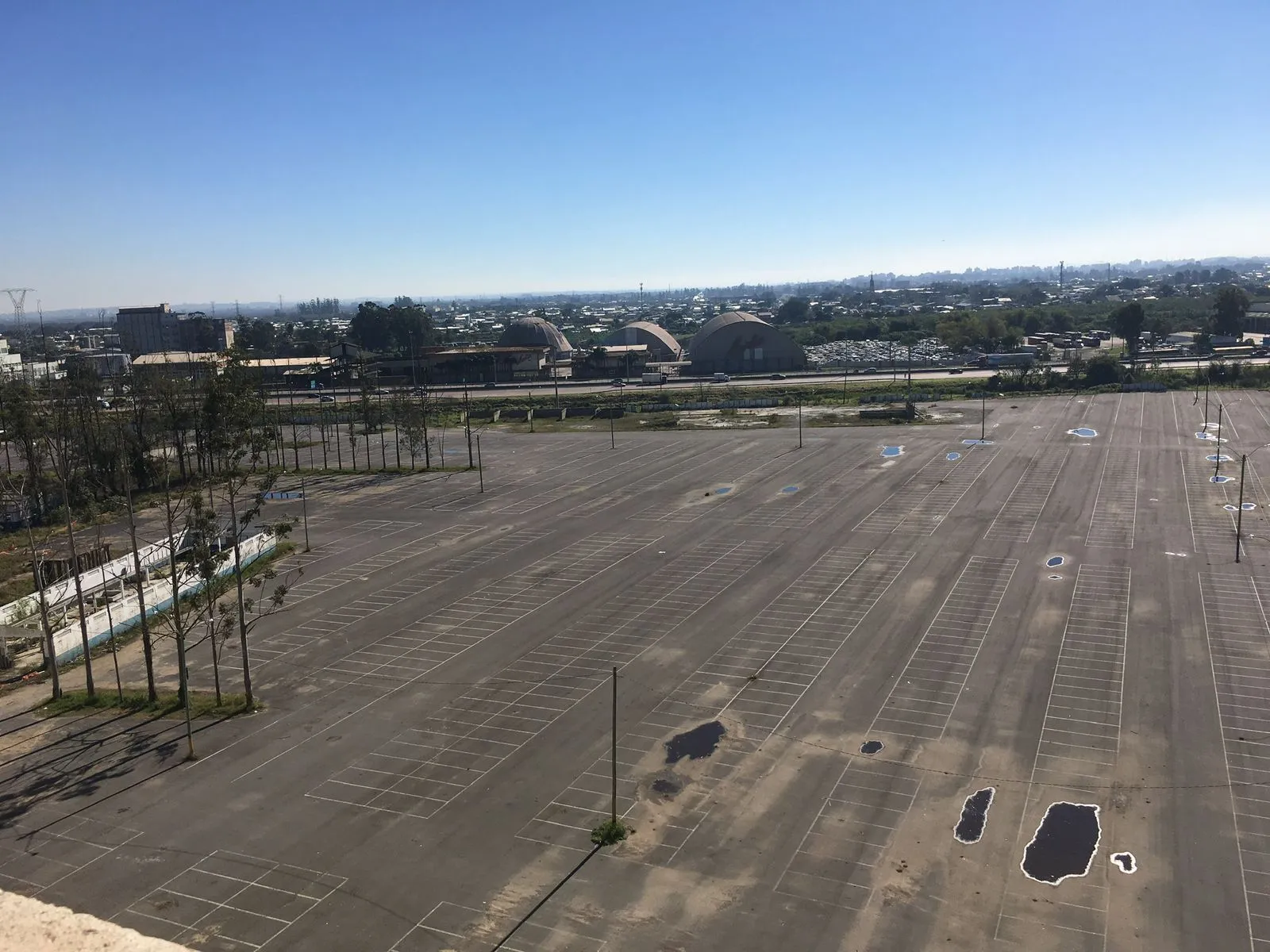 Imagem Apartamento com 3 quartos, 1 suíte, sacada