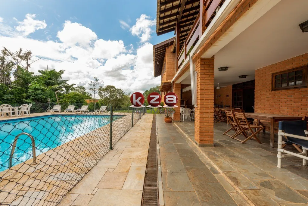 Imagem Luxuosa mansão à venda em condomínio exclusivo de Itu-SP: 5 quartos, 5 suítes, 3 salas, 7 banheiros, 5 vagas, 624m².