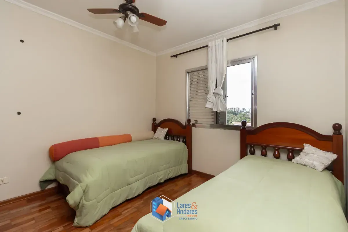 Imagem Casa para venda em Vila Marari com 3 quartos, sendo 1 suíte, 190m²
