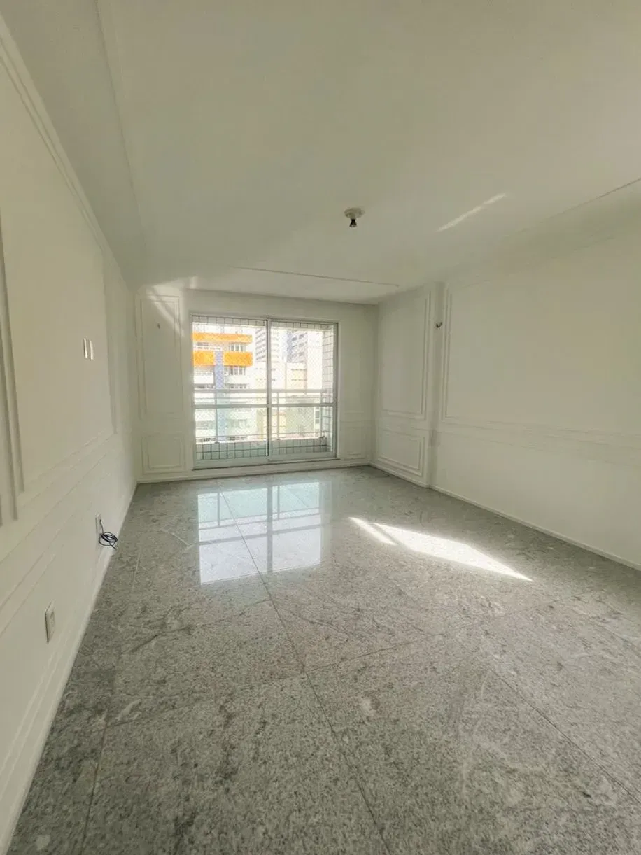 Imagem Apartamento com 3 Quartos à Venda, 260 m² em Meireles - Fortaleza