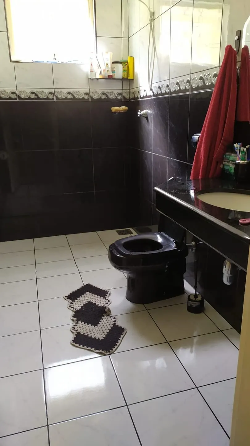 Imagem Casa à venda 4 Quartos, 1 Suite, 1 Vaga, 171M², Residencial Mombaça, Pindamonhangaba - SP