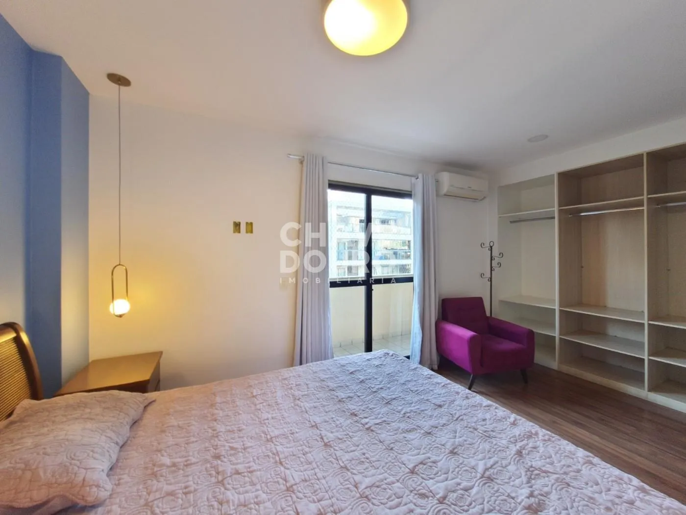 Imagem Apartamento de 2 Quartos (sendo 1 suíte com varanda) + Dependência e 1 Vaga
