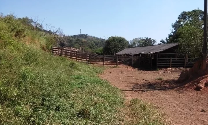 Imagem Linda Área para Loteamento em Piracaia 20 alqueires