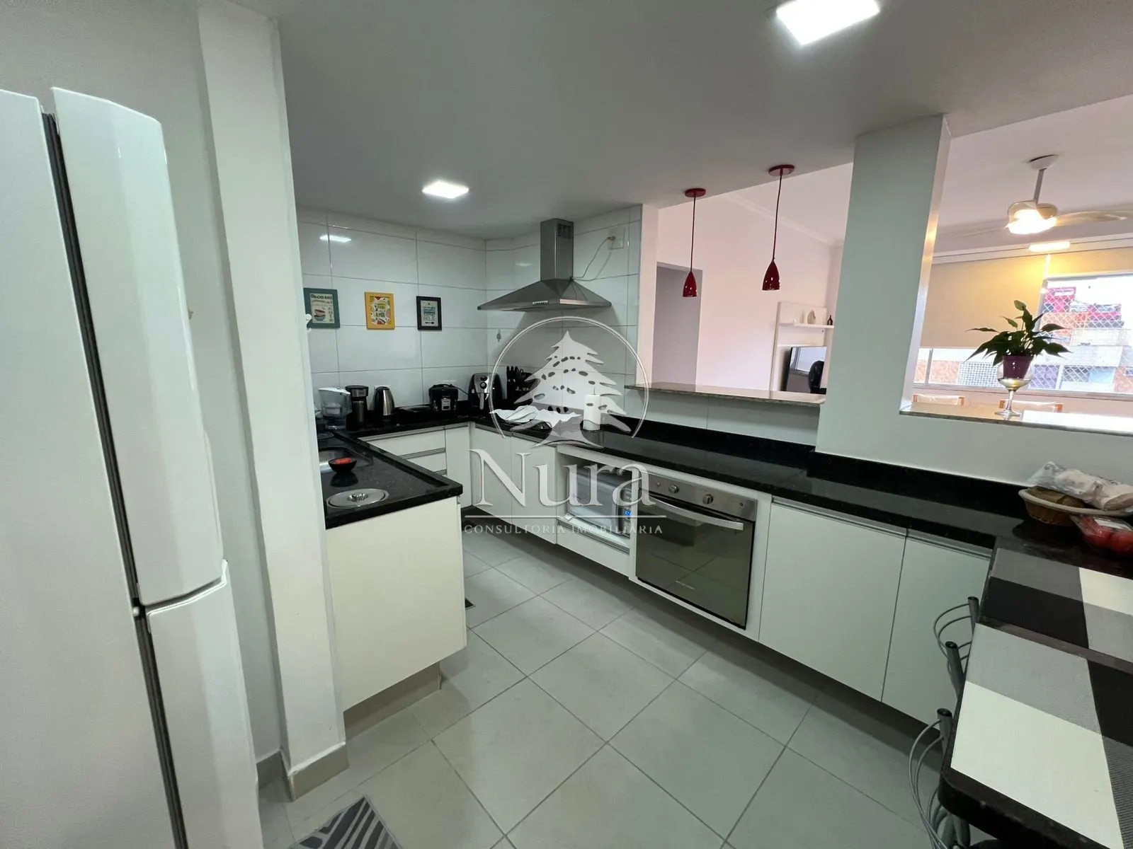 Imagem Apartamento de 2 quartos, 90m² no bairro Aparecida, em Santos