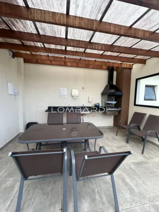 Imagem Apartamento com ótima localização frente rua.