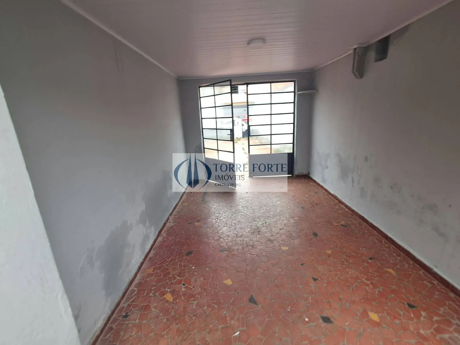Foto do imóvel Casa 2 dormitórios 1 banheiro 4 vagas na Vila Carrão em Rua Coronel Marques