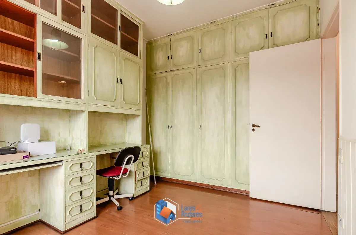 Imagem Sobrado para venda em Jardim Vila Mariana com 4 quartos, sendo 1 suíte, 214m²