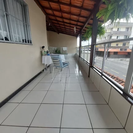 Imagem LINDA CASA A VENDA COM 6 QUARTOS E 2 SUÍTES NA PRAIA DO MORRO GURAPARI -ES