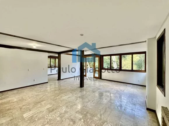 Imagem Casa à venda no Cond Aldeia da Fazendinha em Cotia