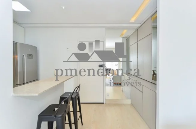 Imagem Apartamento a venda Pinheiros com 2 quartos (1 suíte) e 1 vaga, 68m²