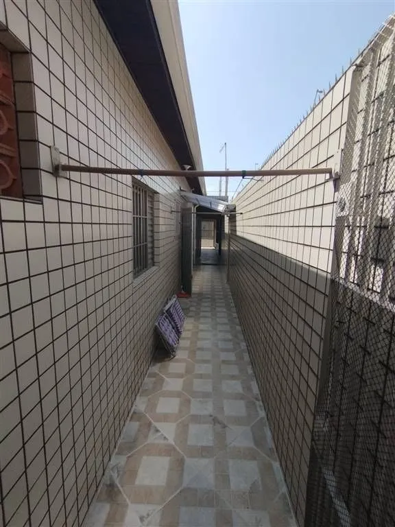 Imagem Casa à Venda em Maracanã, Praia Grande - SP