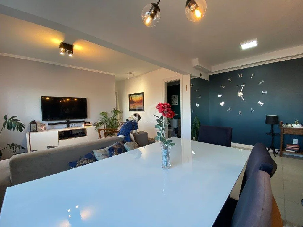 Imagem Apartamento para Venda - 65m², 2 dormitórios, sendo 1 suites, 1 vaga - Humaitá