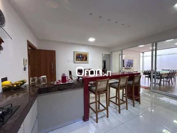 Imagem Casa à venda, 250 m² por R$ 1.329.000,00 - Cidade Jardim - Goiânia/GO