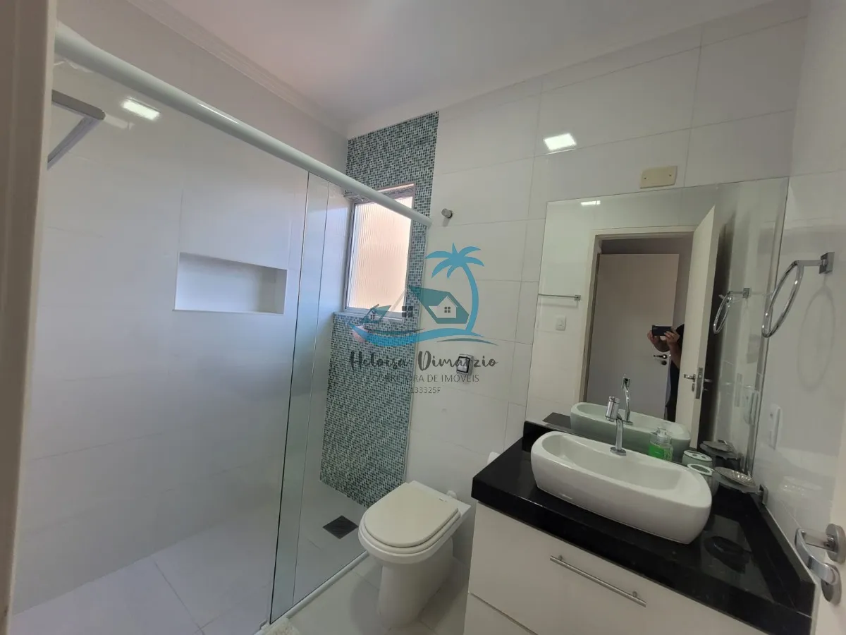 Imagem Apartamento com 3 dormitórios reformado a 100 metros do mar no Itaguá em Ubatuba.