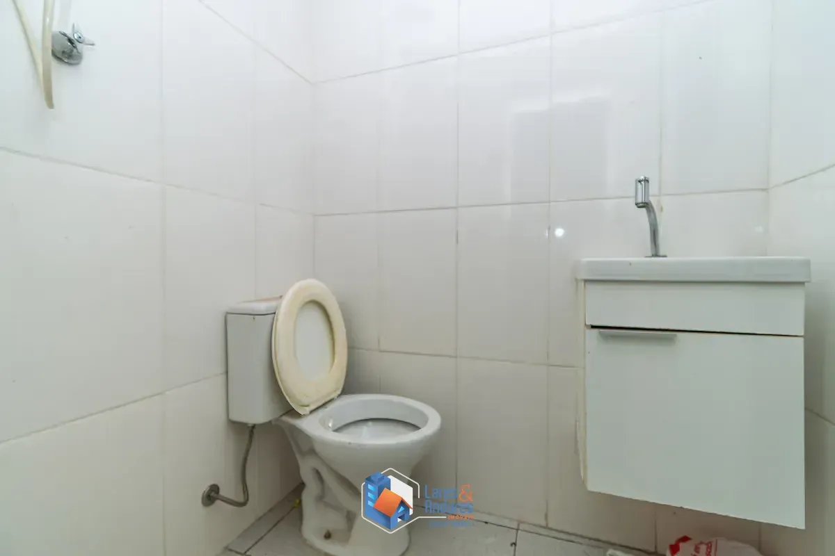 Imagem Casa comercial para venda em Lapa, 100m²