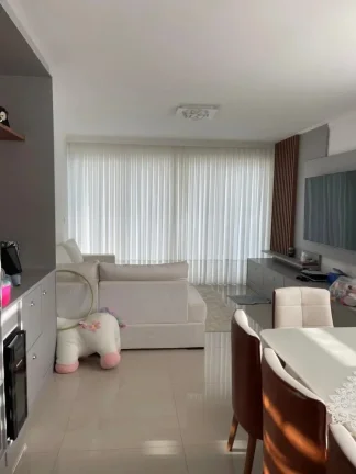 Imagem Casa Alto Padrão em Camboriú - Condomínio Fechado