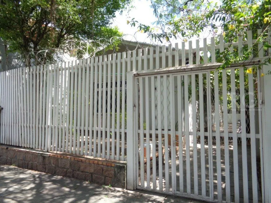 Imagem Casa para Venda - 200m², 3 dormitórios, 2 vagas - Navegantes