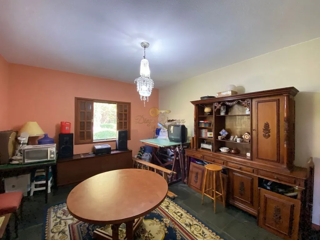 Imagem Casa para Venda em Teresópolis / RJ no bairro Albuquerque