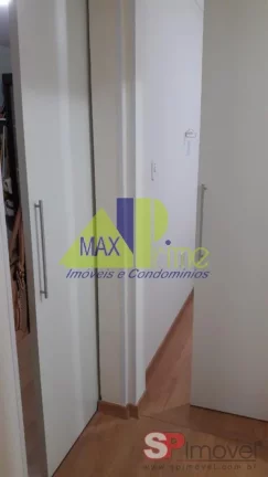 Imagem Imperdível oportunidade! Apartamento à venda em São Paulo-SP, Vila Carmosina, 2 quartos, 1 sala, 1 banheiro, 1 vaga, 49m².