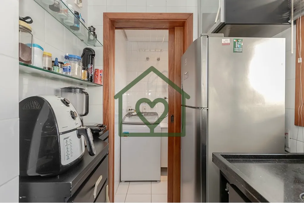Imagem Apartamento situado no coração do bairro Tristeza, Porto Alegre. Este imóvel residencial está a ...