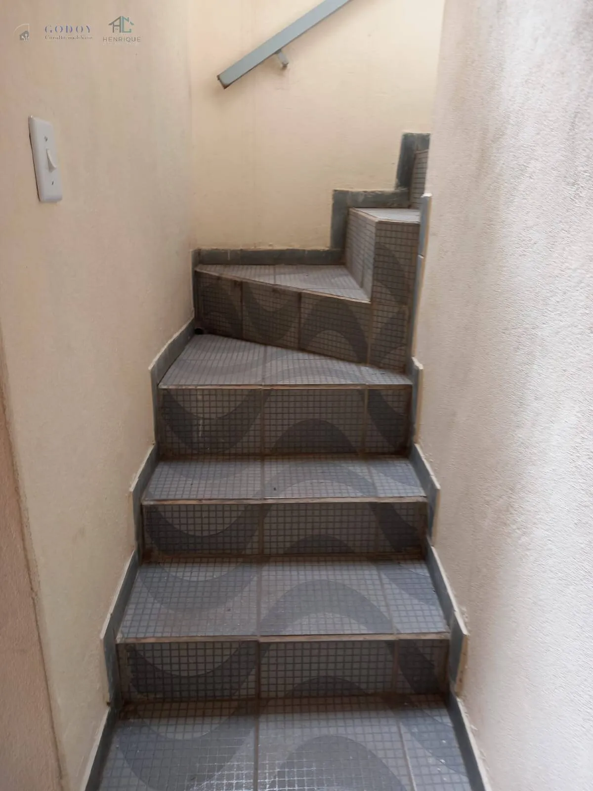 Imagem Excelente Investimento com 3 Casas no Mesmo Terreno