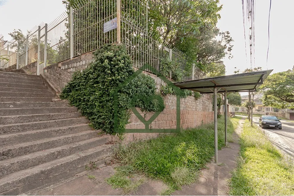 Imagem Descubra a sua próxima casa em Porto Alegre, localizada no encantador bairro de Santa Tereza. Esta ...