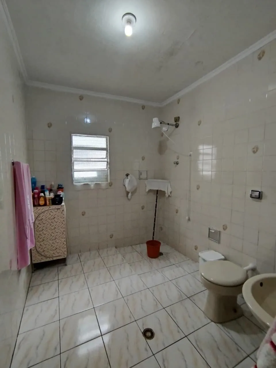 Imagem Oportunidade de Investimento - Casa ou Terreno à Venda | 350 m² | Próximo à Av. Maria Luiza Americano