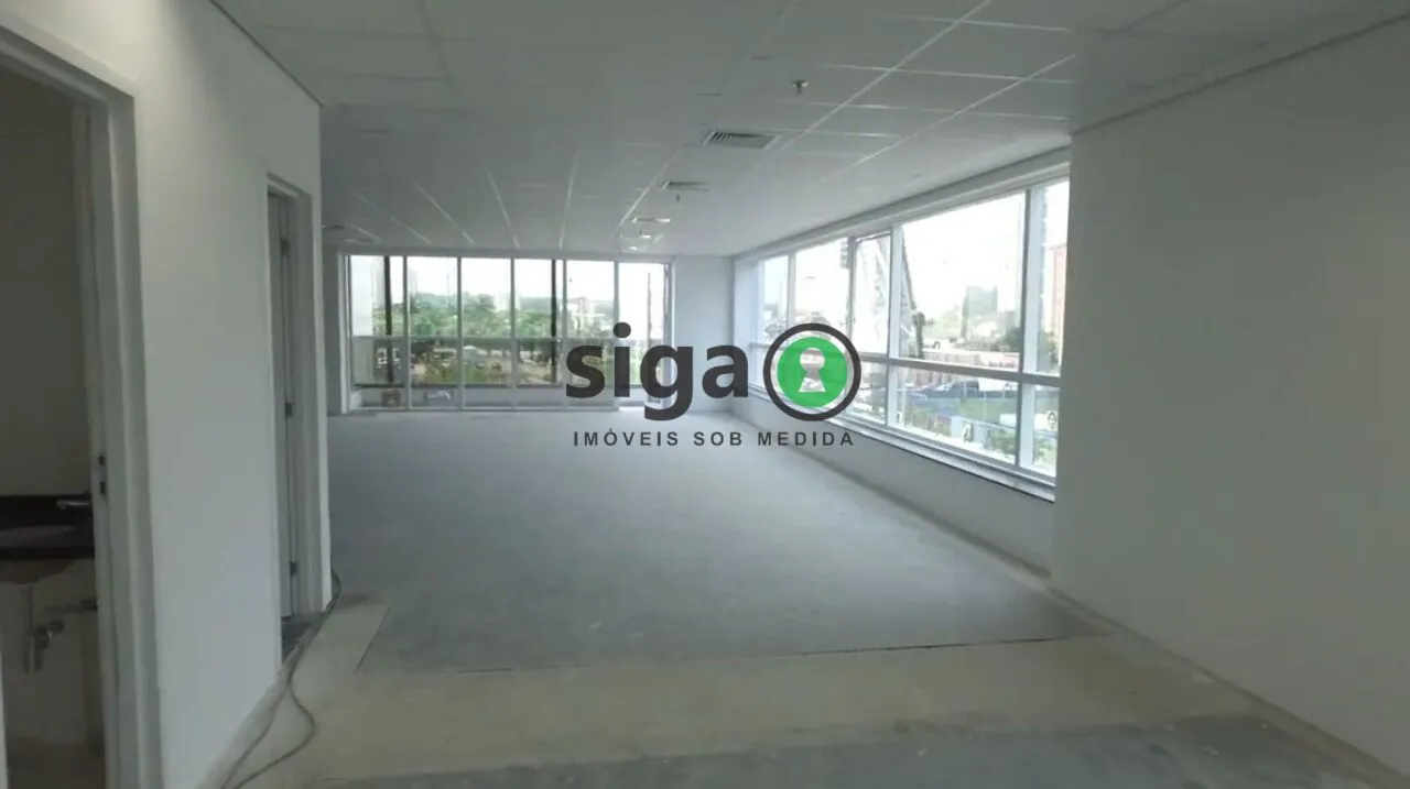 Foto do imóvel SALA COMERCIAL 200M² PARA LOCAÇÃO AV ROQUE PETRONI BROOKLIN