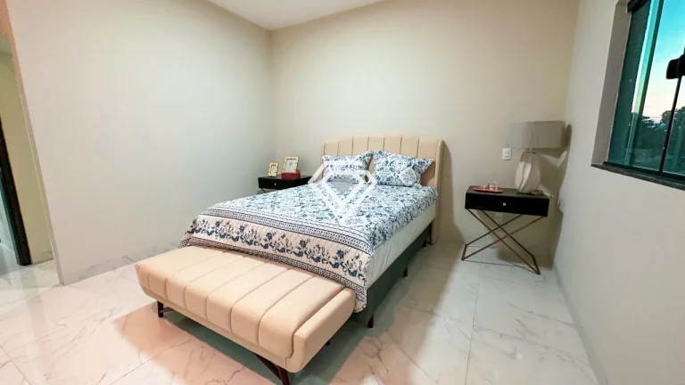 Imagem Sobrado 4 Quartos sendo uma Suítes, 196 m² à venda na 407 Sul- Residencial Amarante