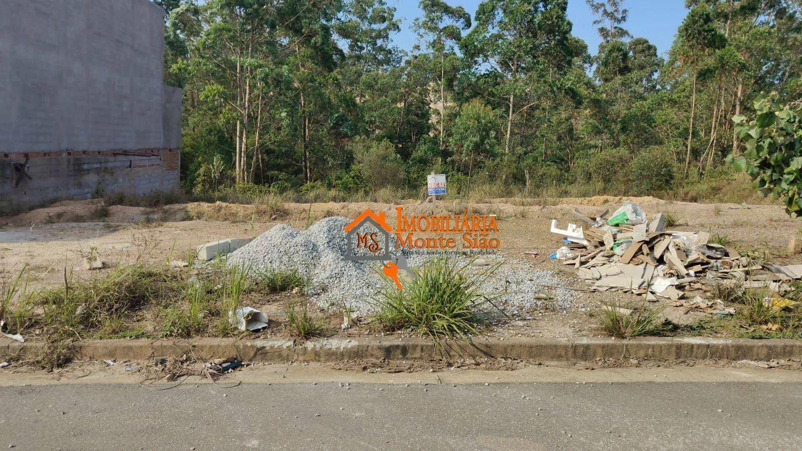 Foto do imóvel Terreno à venda, 140 m² por R$ 170.000,00 - São João - Guarulhos/SP