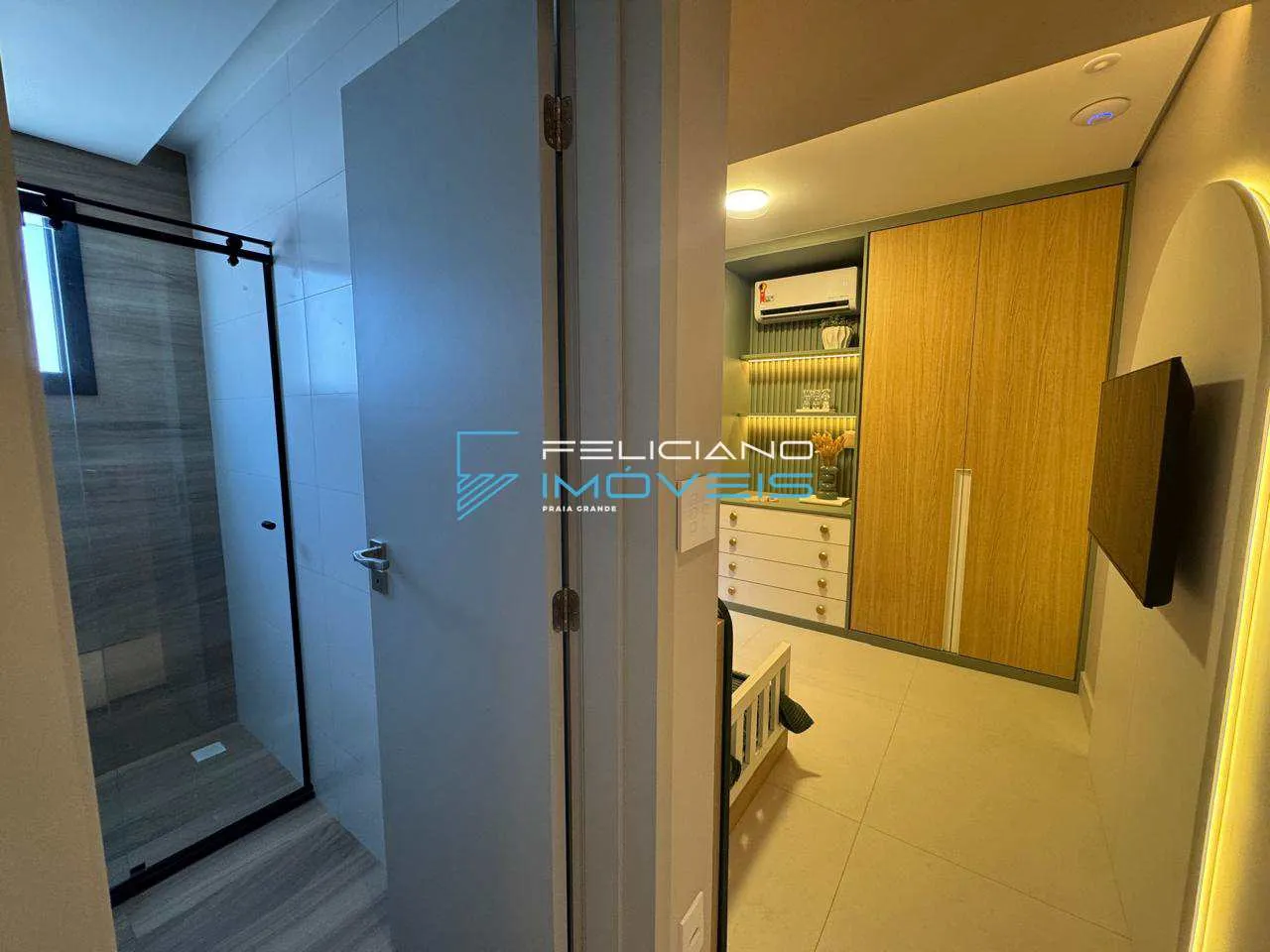 Imagem Apartamento com 2 quartos, Guilhermina, Praia Grande - R$ 905 mil, Cod: 6855