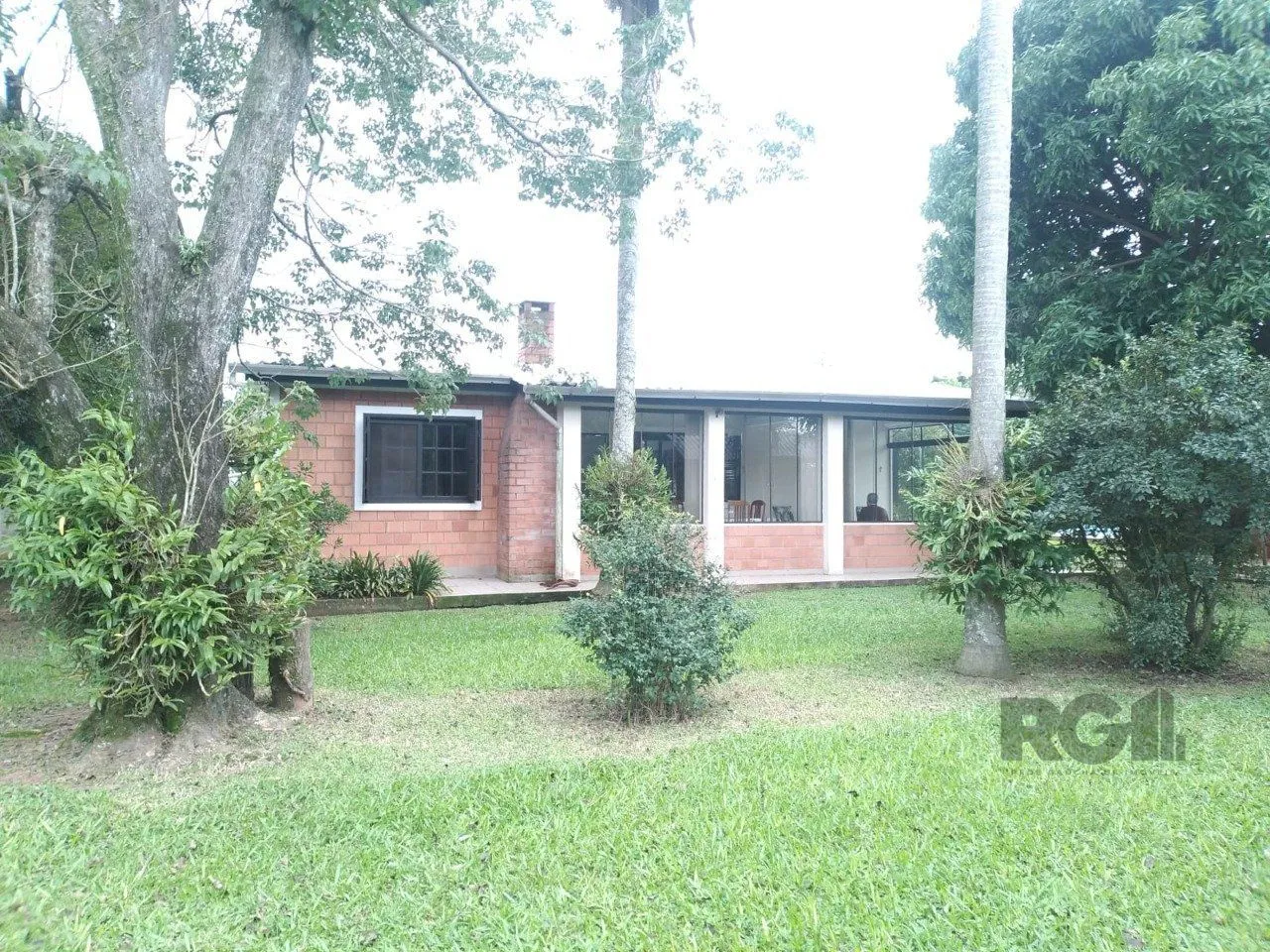 Imagem Sitio 4 dormsw, 1 suíte, vaga de garagem Bairro Sítio Ipiranga