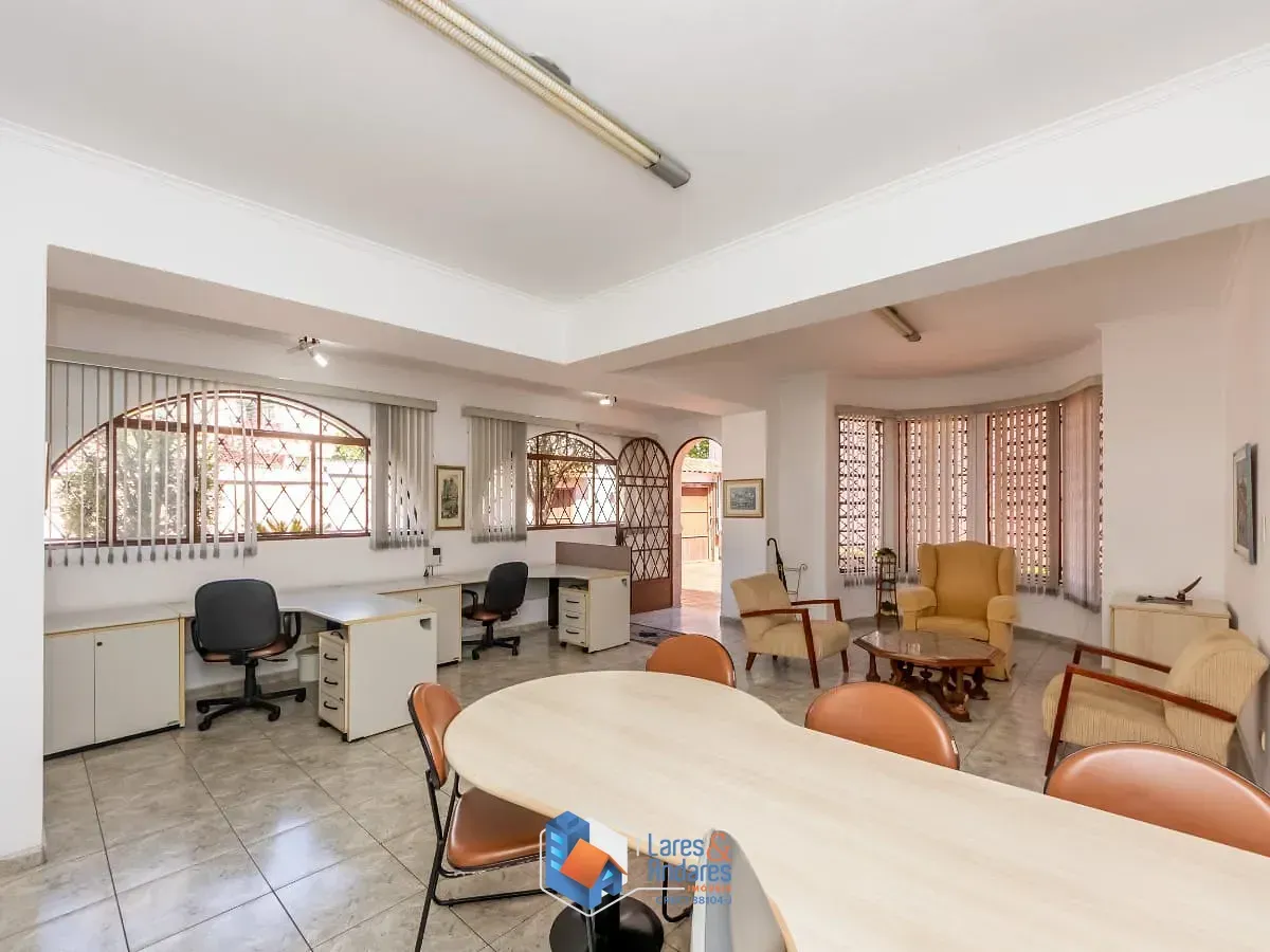 Imagem Casa para venda em Aclimação com 3 quartos, sendo 3 suítes, 265m²